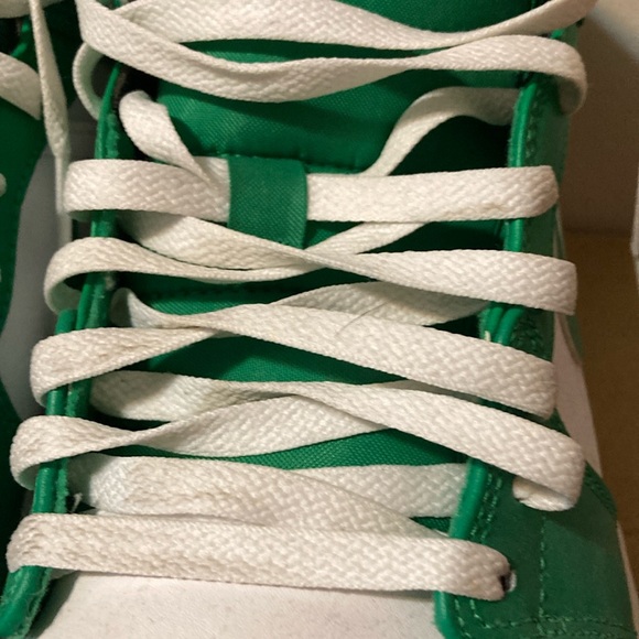 Green and White High-Top Sneakers - Picture 3 of 5